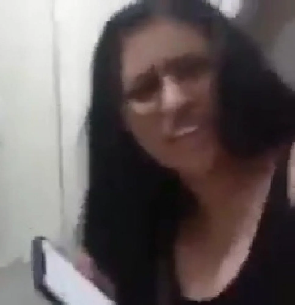 Viralizou: Vídeo mostra pastor flagrando a esposa em quarto de motel com o  bispo da igreja, assista sem tarja - Arquivos Mundial