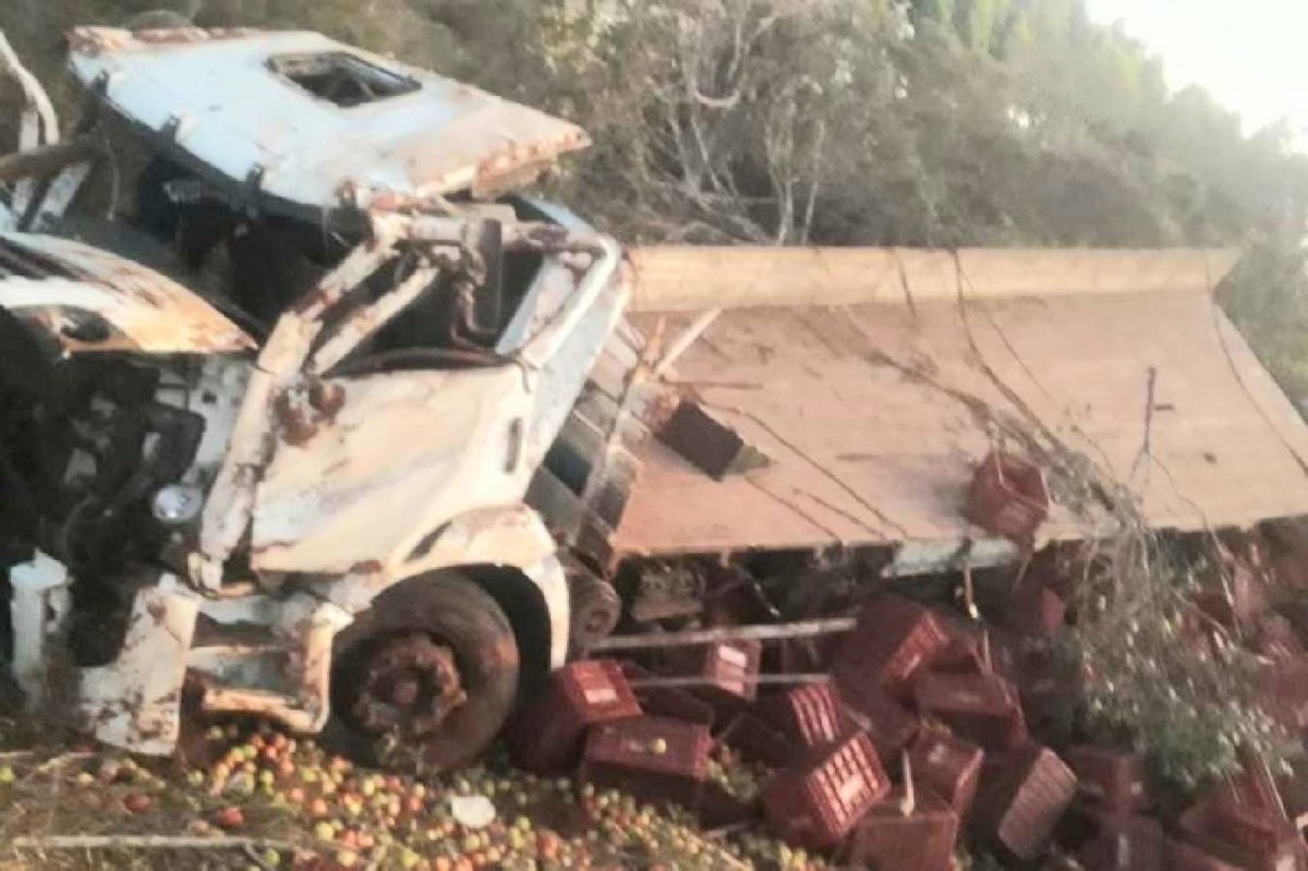 Caminhoneiro morre entre Barra da estiva e Ibicoara ao perder controle em curva