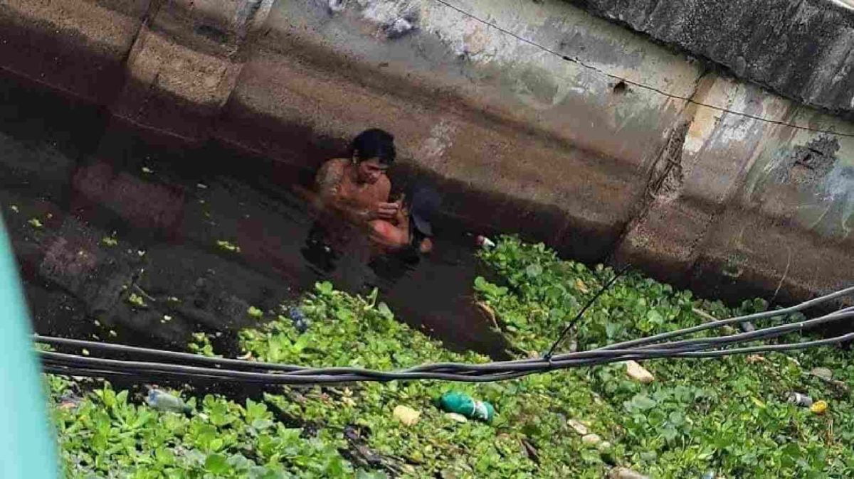 Casal namorado dentro de esgoto em Manaus na Amazonas 