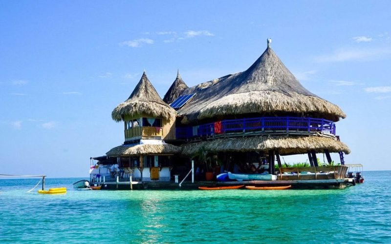 Pousada no meio do oceano - ambiente perfeito para quem busca paz